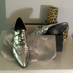 Giuseppe Zanotti Glam Flats. Gently loved 37.5/7.5